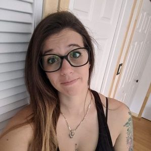 Meet your Posher, Marie-eve